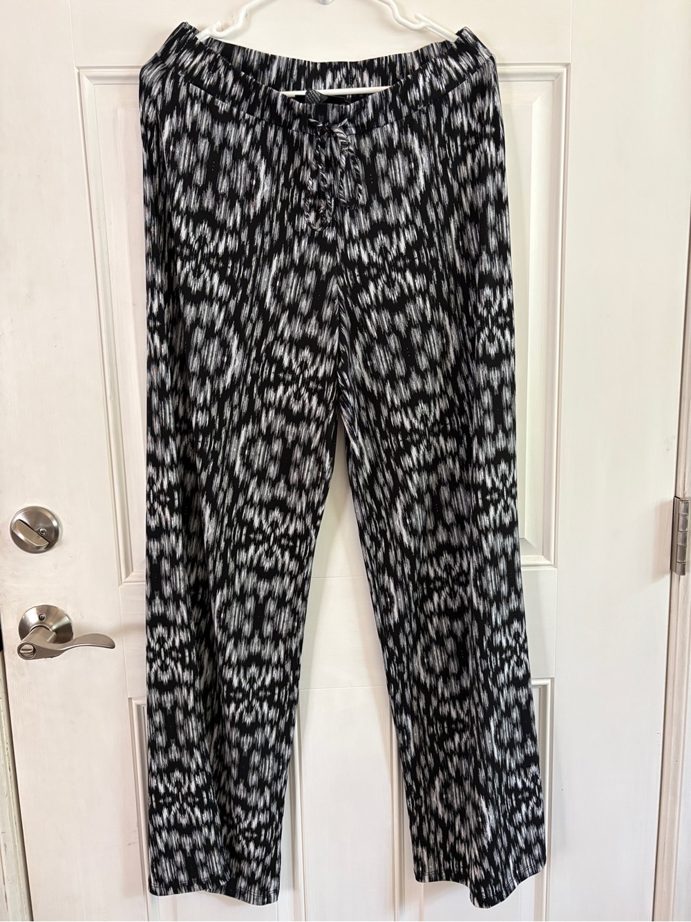 Style & Co. Black and White Wide-Leg Patterned Lounge Pants